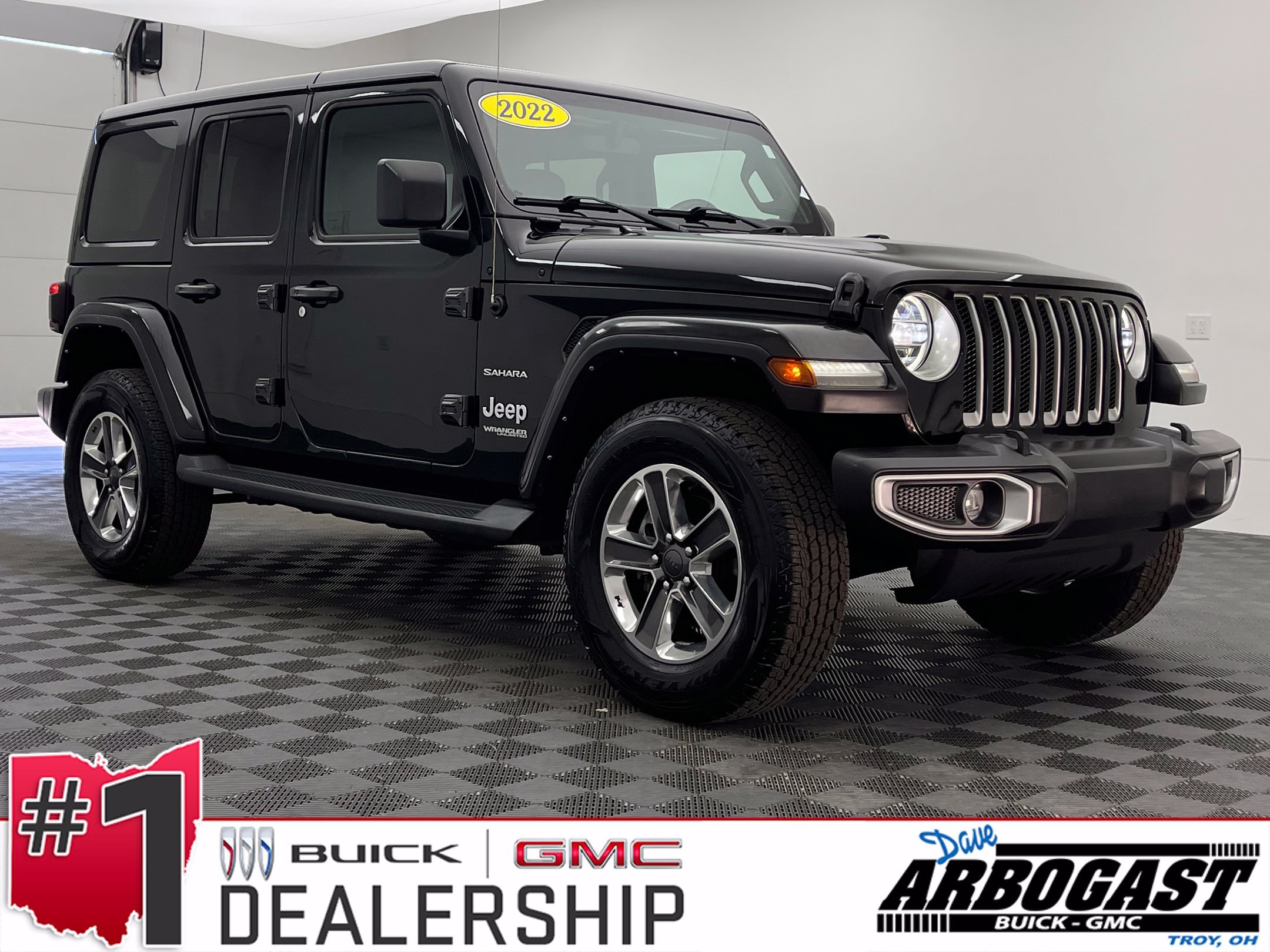 Used 2022 Black Clearcoat Jeep Unlimited Sahara image 1