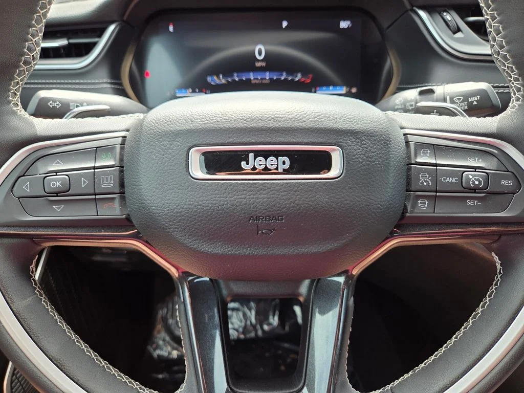 Used 2023 White Jeep Altitude X image 30