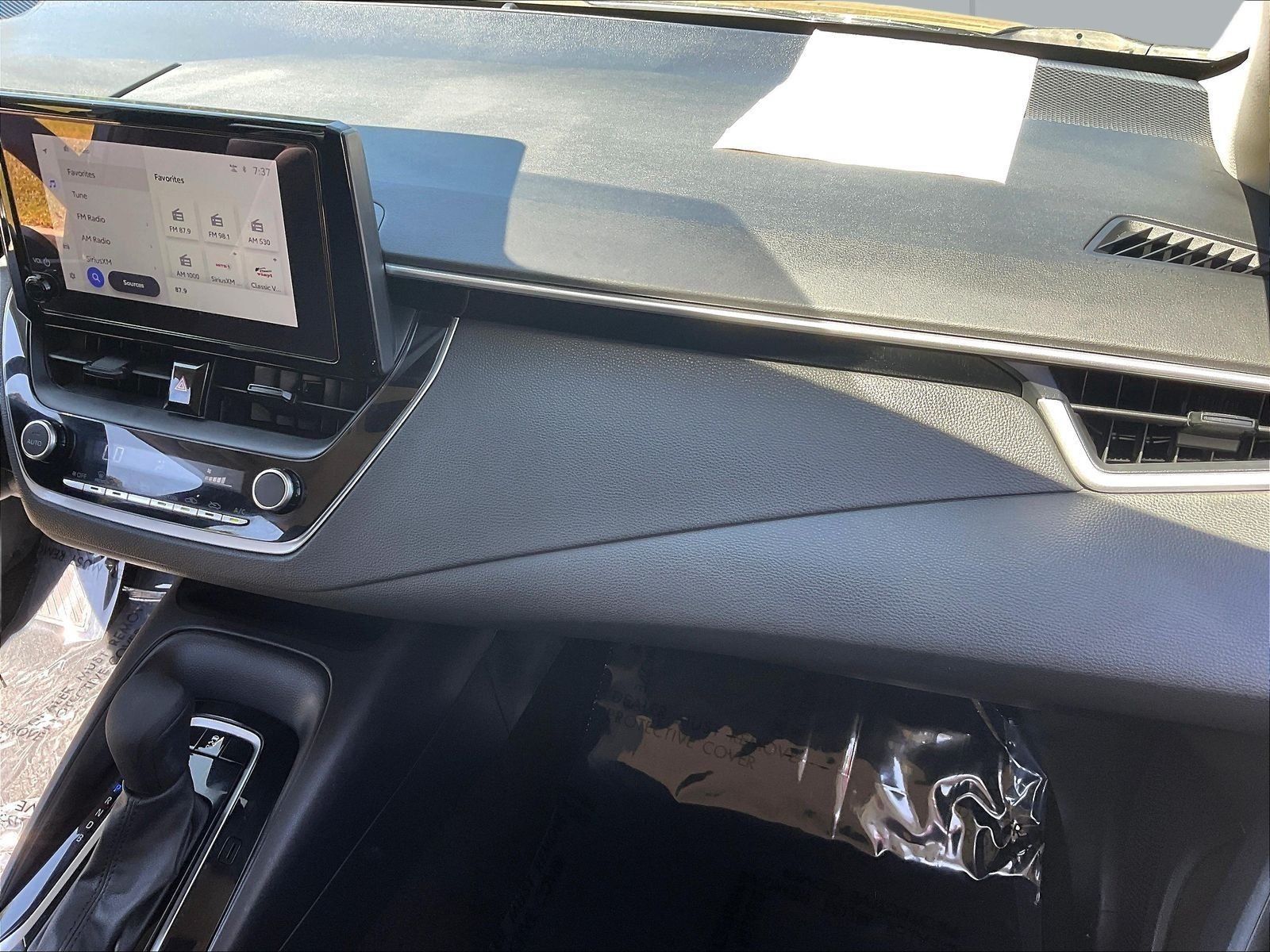 Used 2024  Toyota LE image 28