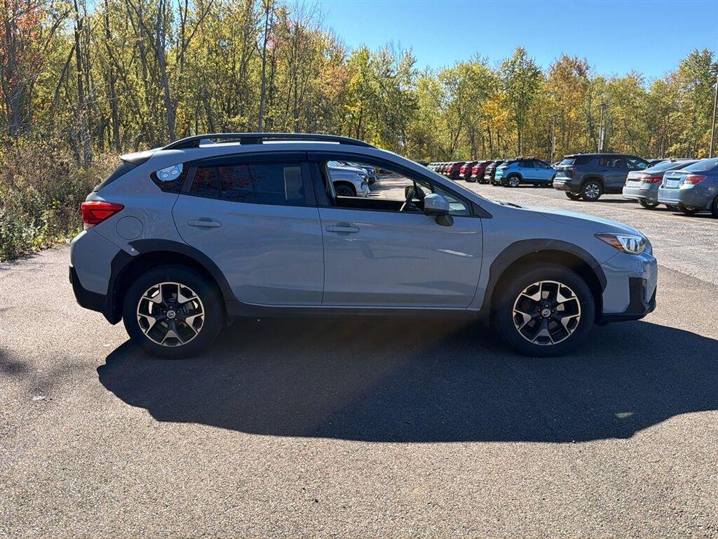 Used 2018 Cool Gray Khaki Subaru Premium image 7