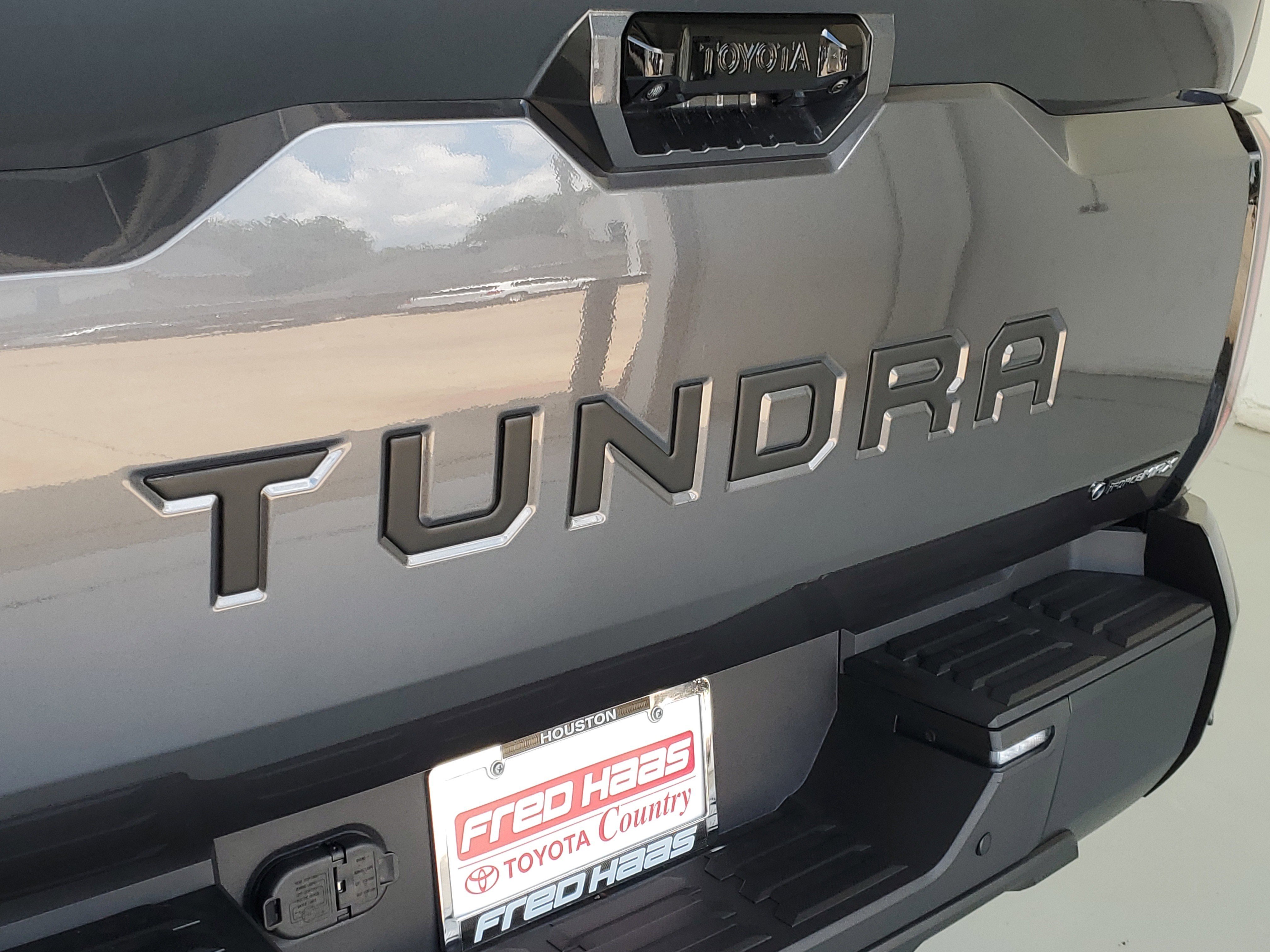 New 2026 Magnetic Gray Metallic Toyota Tundra Limited image 10