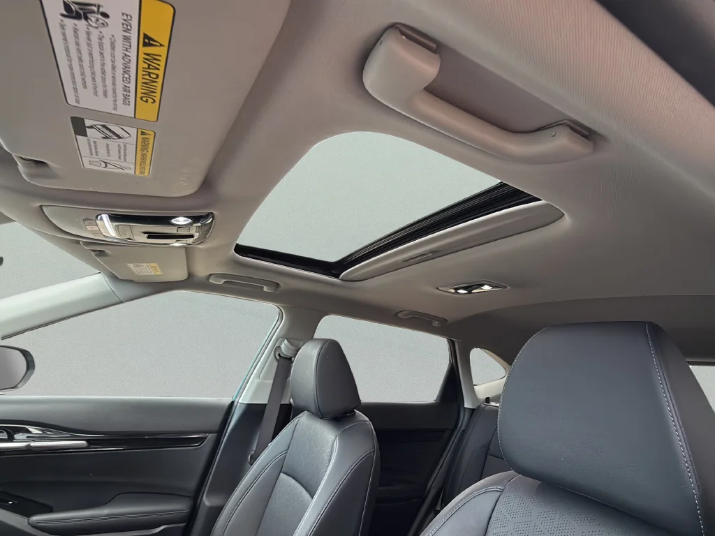 Used 2024 Pluton Blue Kia SX image 27