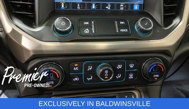 Used 2023 Gray GMC Denali image 33
