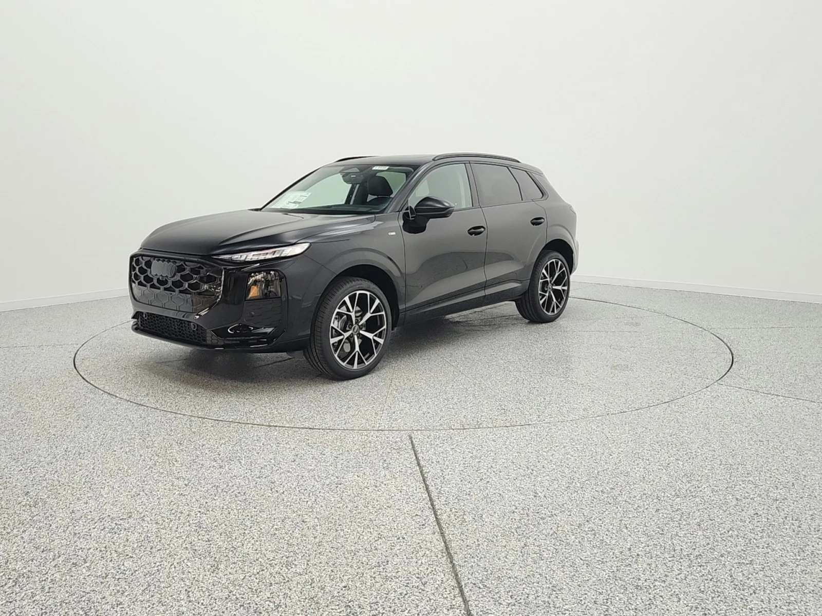 2026 Audi Q3 S line quattro's photo