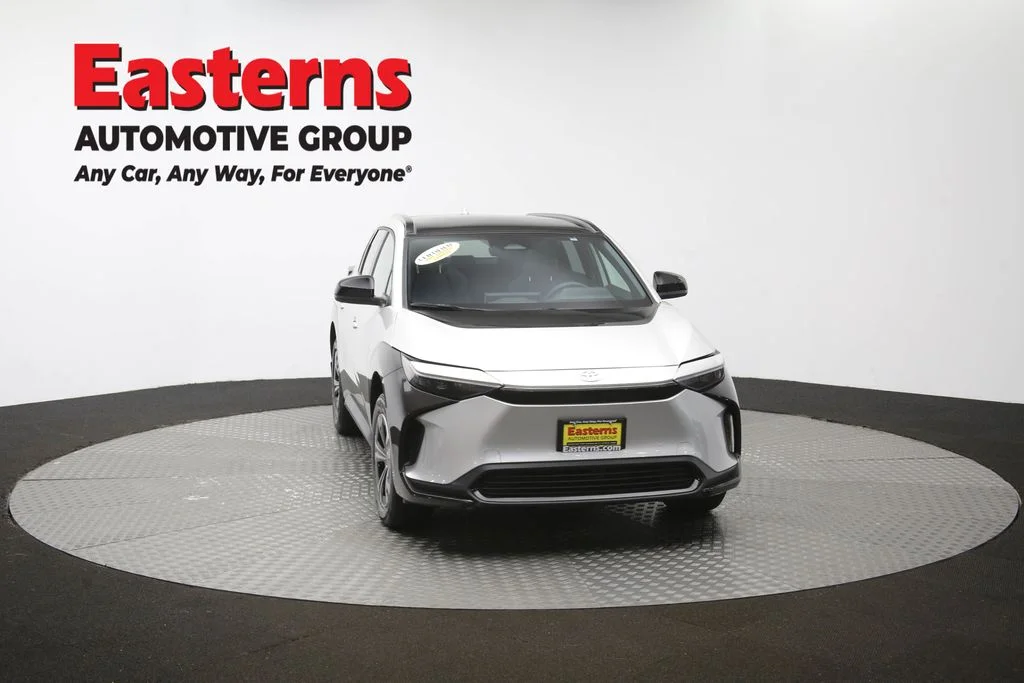 Used 2024 Silver Toyota XLE image 52