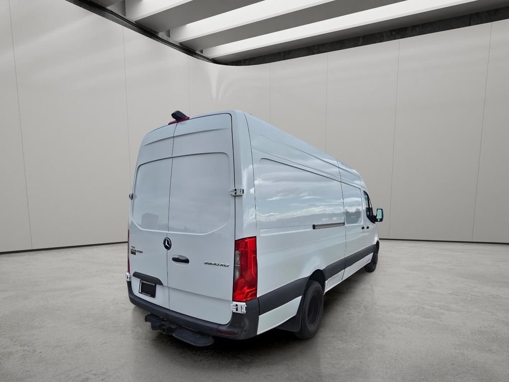 Used 2022 Arctic White Mercedes-Benz High Roof V6 image 5