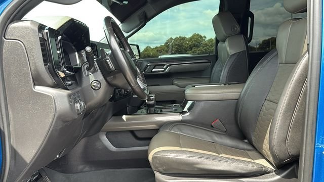 Used 2022 Glacier Blue Metallic Chevrolet ZR2 image 10