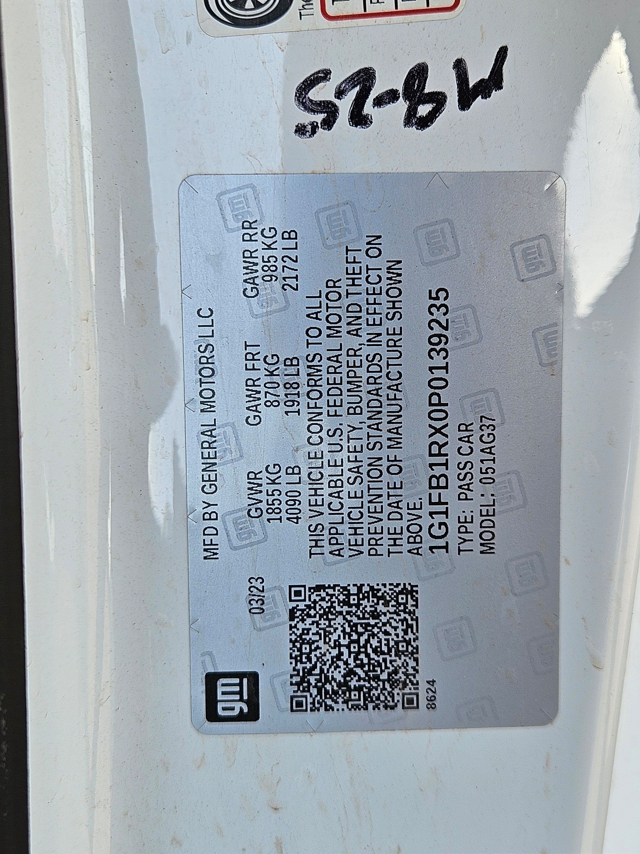 Certified Used 2023 SUMMIT WHITE Chevrolet 1LT image 27