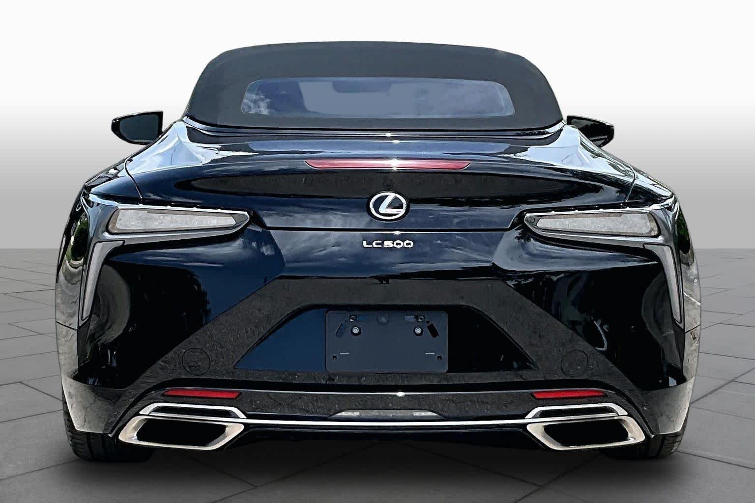 Used 2021 Obsidian Lexus  image 5