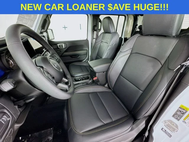New 2026 Bright White Clear-Coat Exterior Paint Jeep  image 19