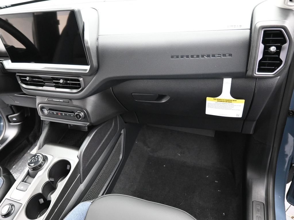 New 2026 Azure Gray Metallic Tri-Coat Ford Outer Banks® image 28
