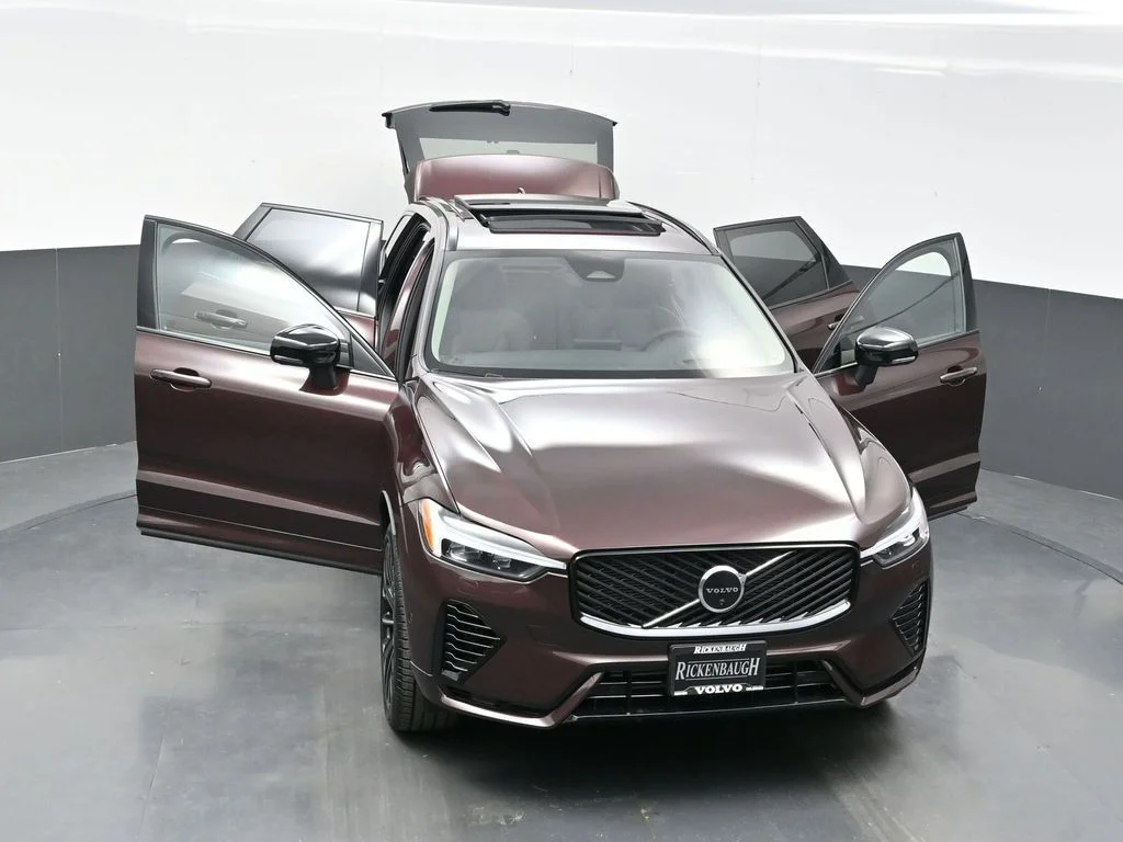 New 2026 Mulberry Red Volvo T8 Ultra image 38