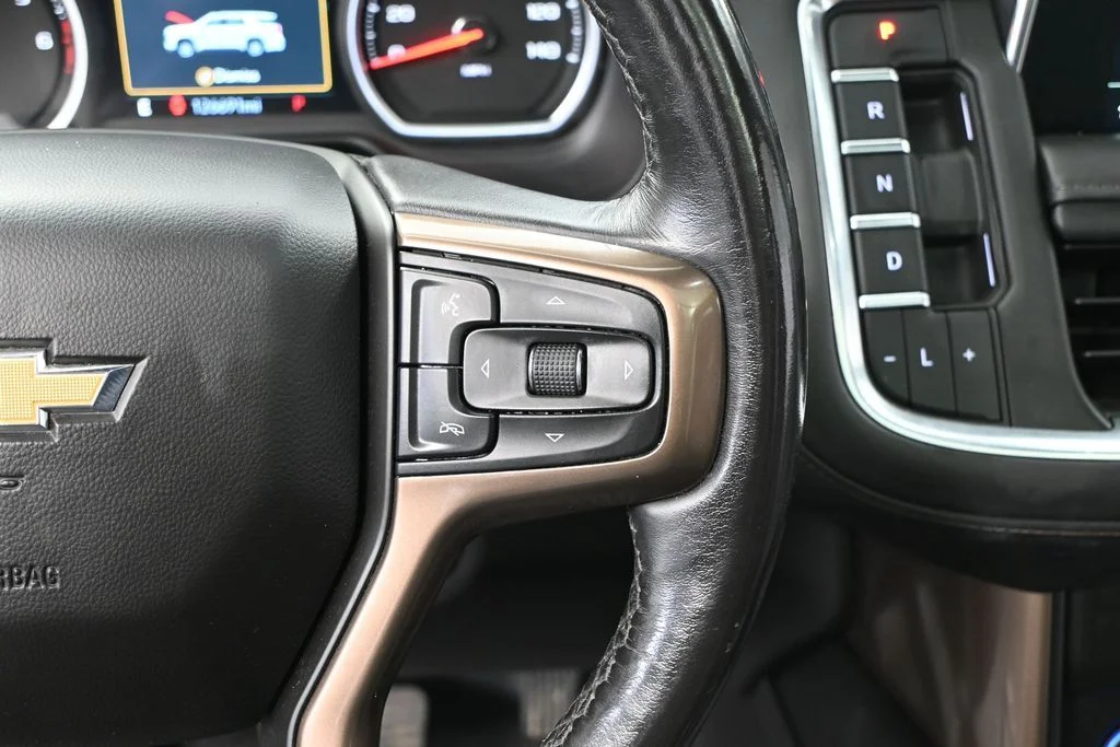 Used 2021 White Chevrolet High Country image 33