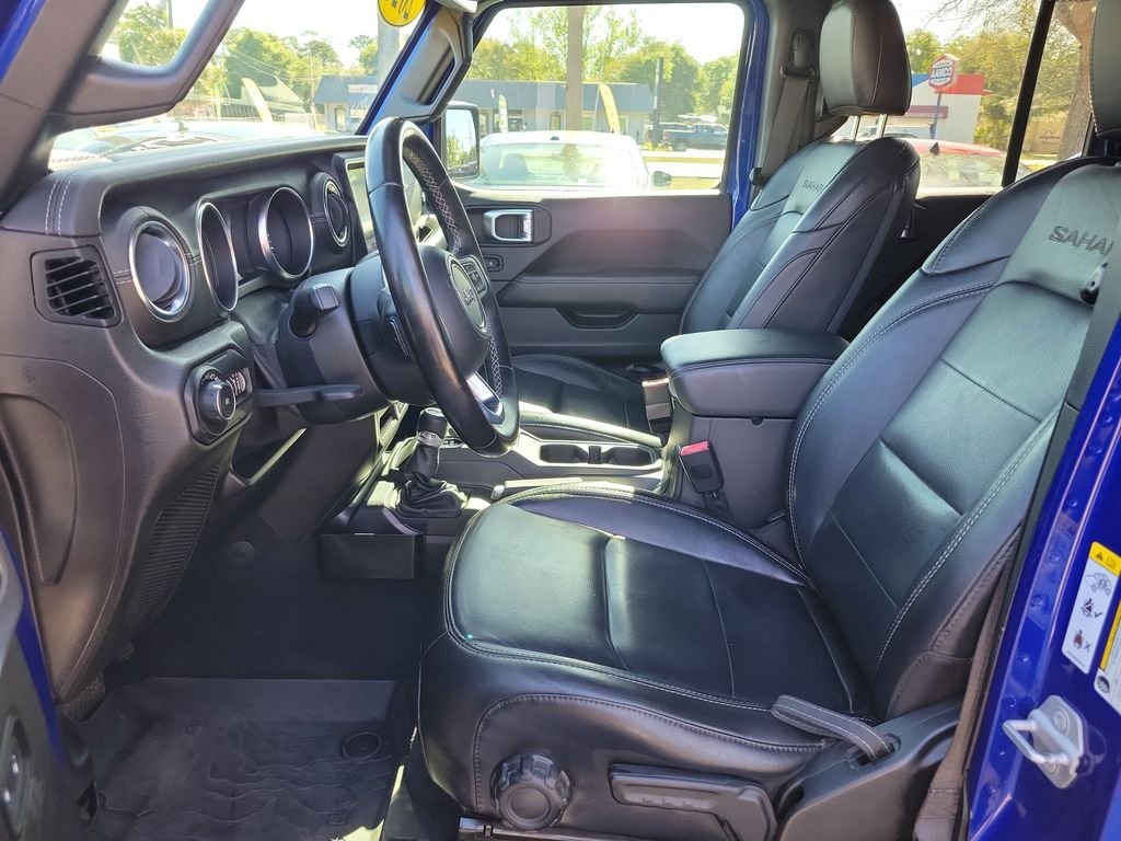 Used 2020 Blue Jeep Unlimited Sahara image 21