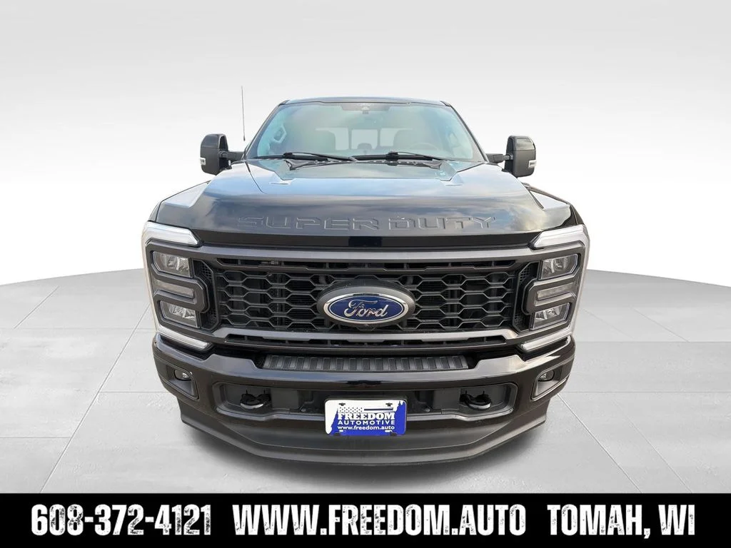 Used 2024 Black Metallic Ford Lariat image 8