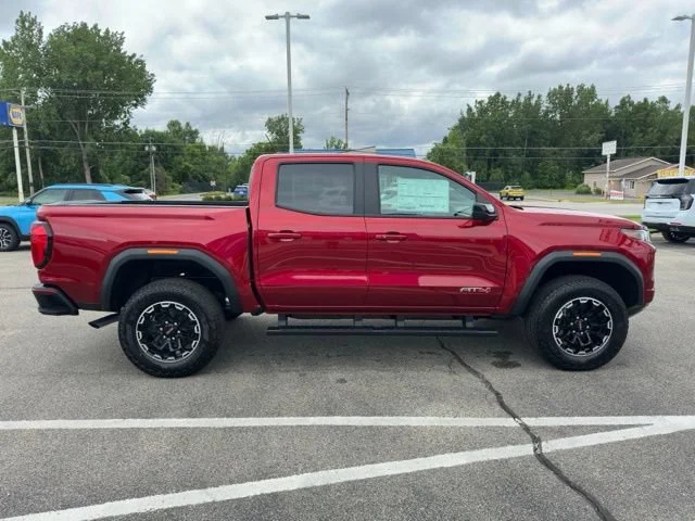2026 GMC Canyon AT4 - Photo 6