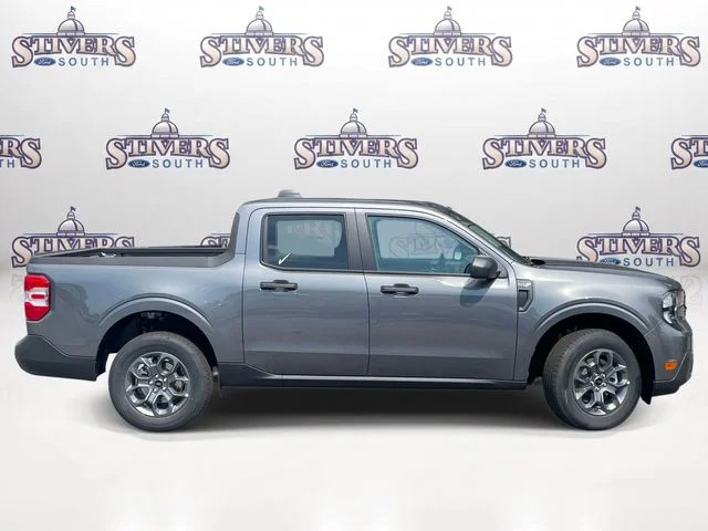 New 2026 Gray Ford XLT image 2
