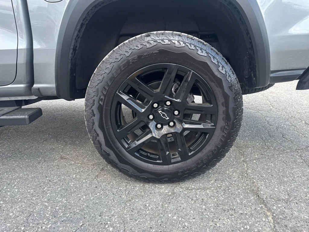 Used 2024 Gray Chevrolet Trail Boss image 30