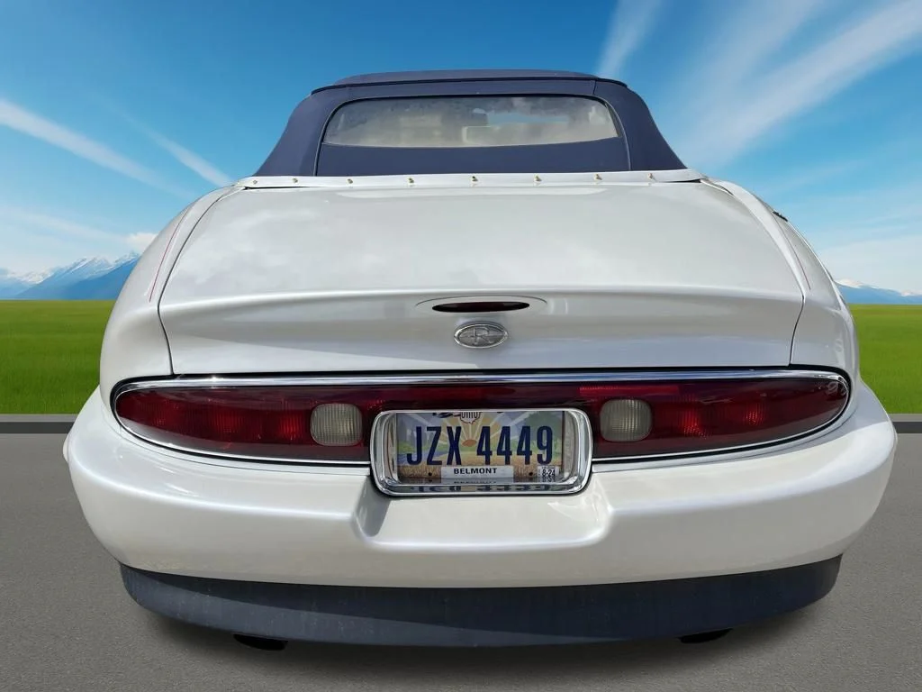 Used 1996  Buick Base image 6