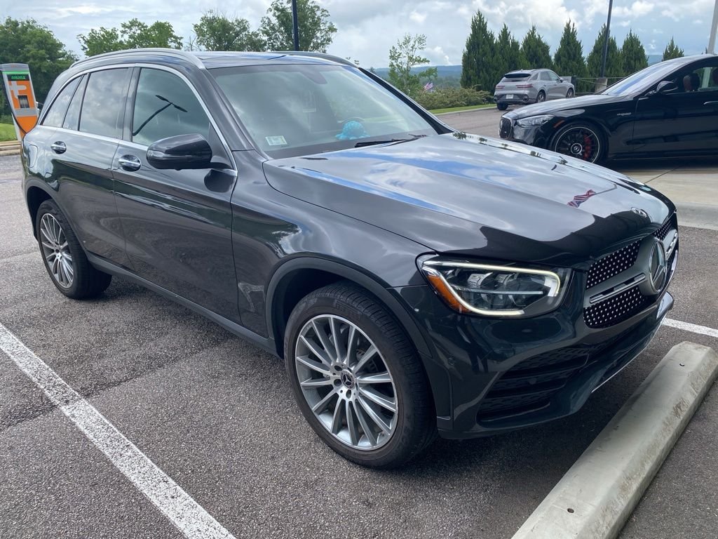 2021 Mercedes-Benz GLC GLC300's photo