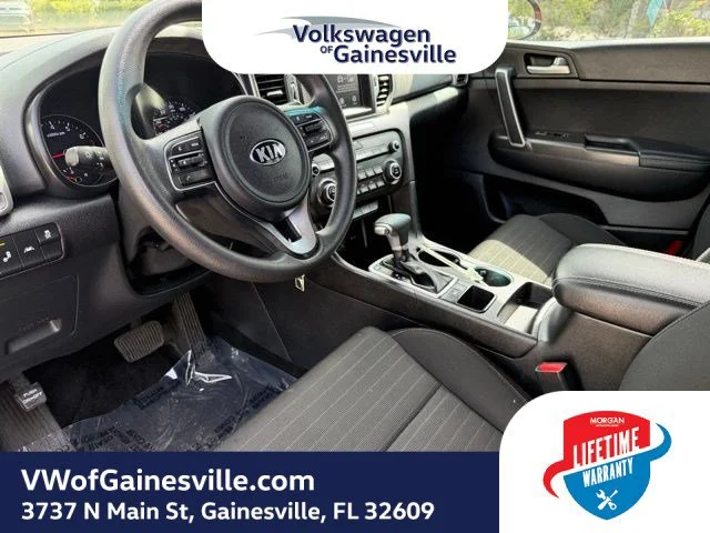 Used 2018 Hyper Red Kia LX image 20