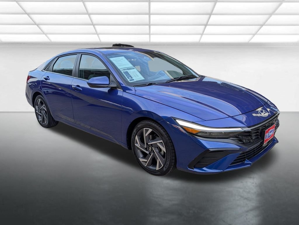 Used 2025 Blue Hyundai SEL Convenience image 1