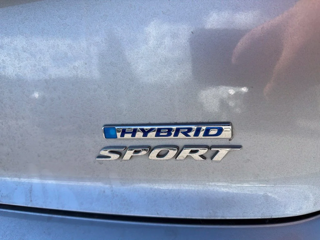 Used 2023 Lunar Silver Metallic Honda Sport image 13
