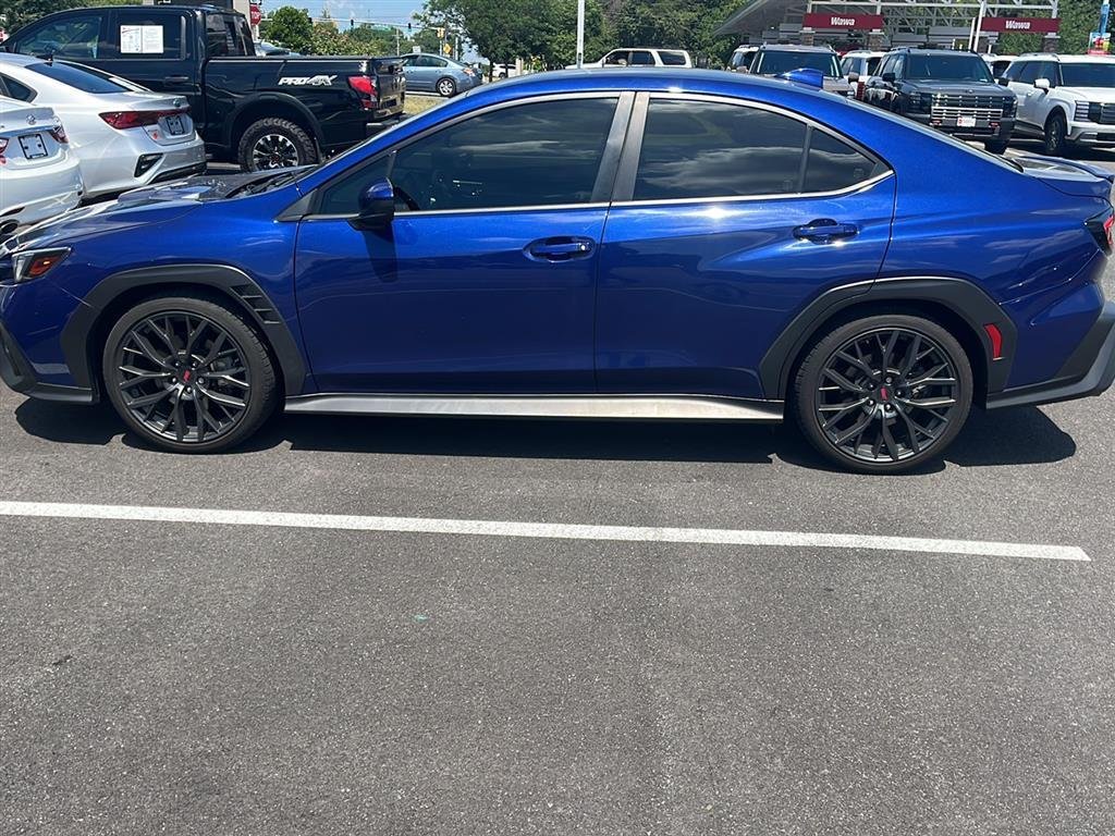 Used 2022  SUBARU PREMES image 1
