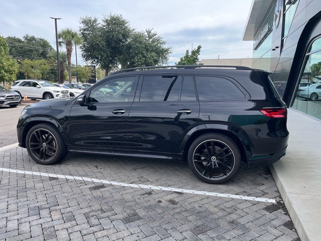 Certified Used 2024 Black Mercedes-Benz GLS 450 image 9