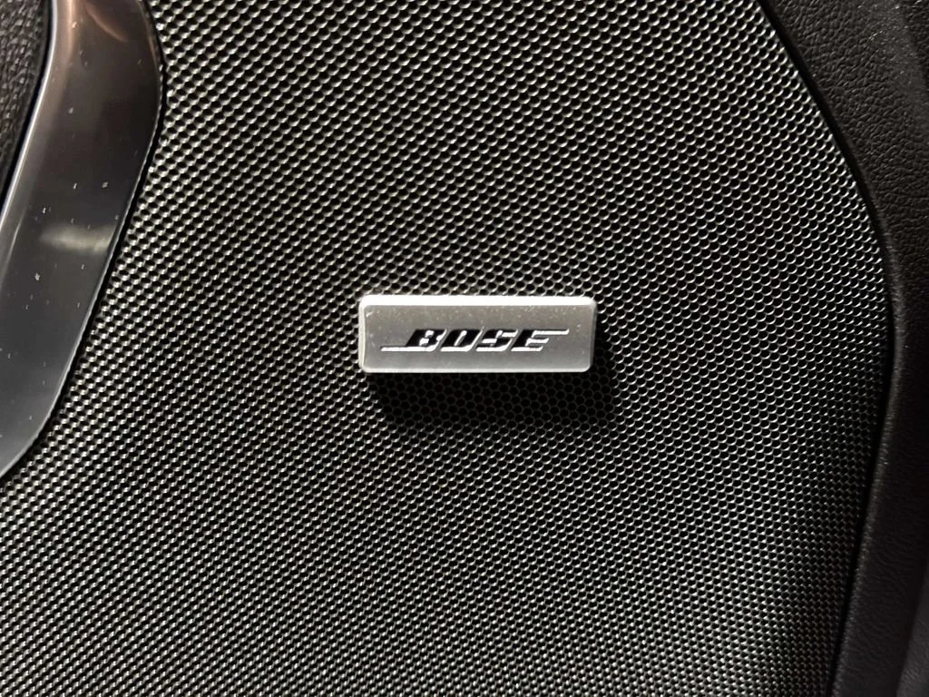 2024 GMC Yukon XL SLT - Photo 18