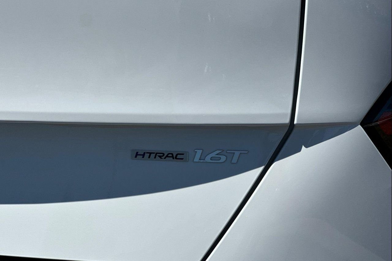 New 2026 White Hyundai SEL Premium AWD image 24