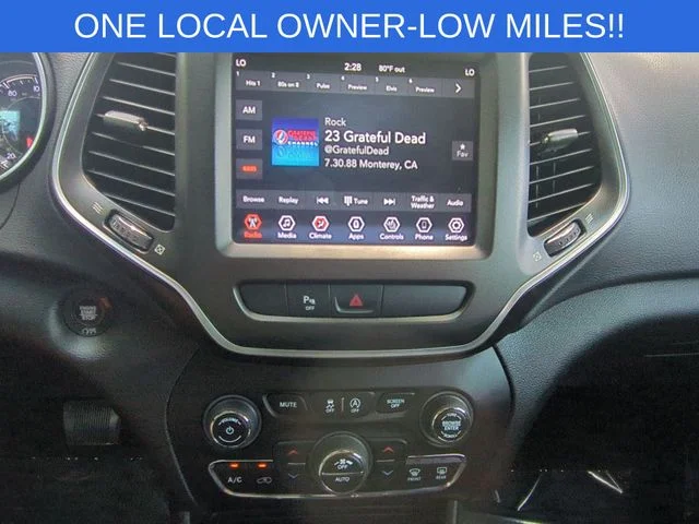 Used 2019 Blue Jeep Trailhawk image 23