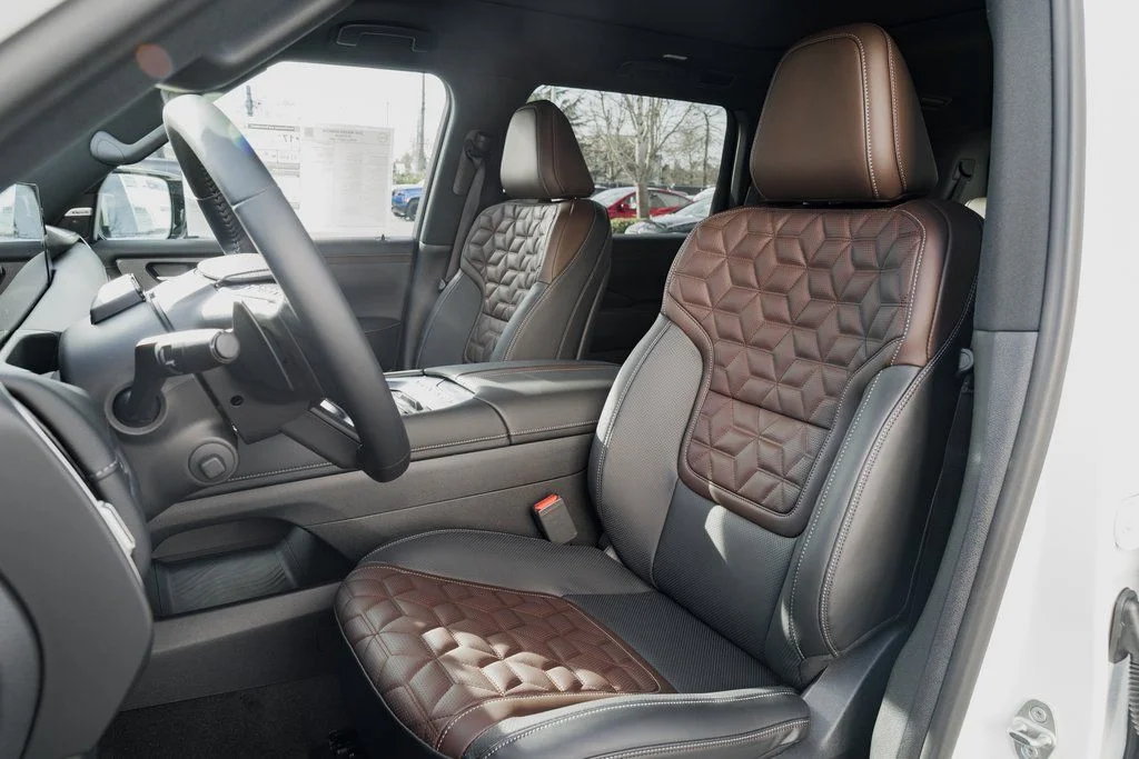 New 2026 Aspen White TriCoat Nissan Platinum image 20