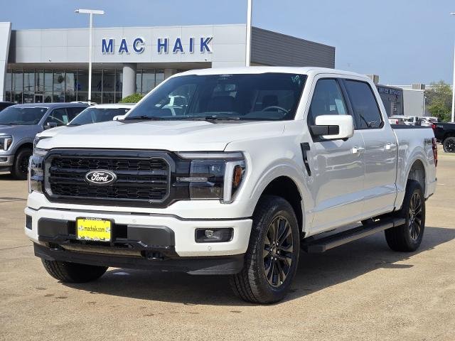 New 2026 Star White Metallic Tri-Coat FORD Lariat® image 22
