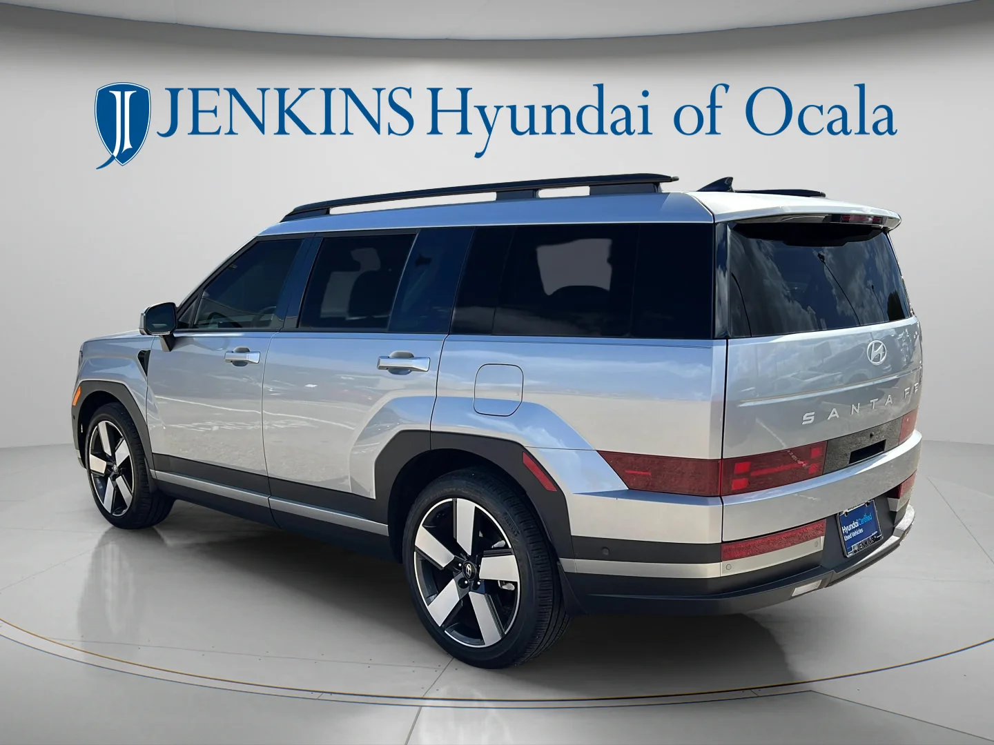 Used 2026 Shimmering Silver Hyundai Limited 7P image 8