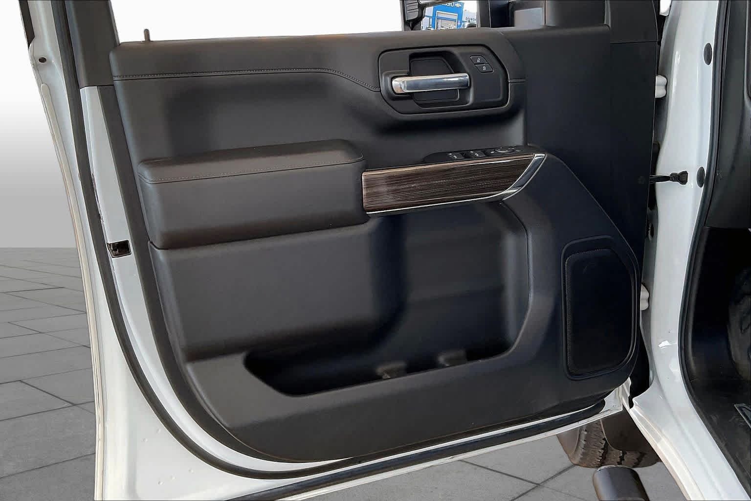 Used 2023 Summit White Chevrolet LT image 19