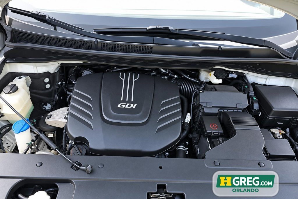 Used 2018 Silky Silver Kia SX-L image 12