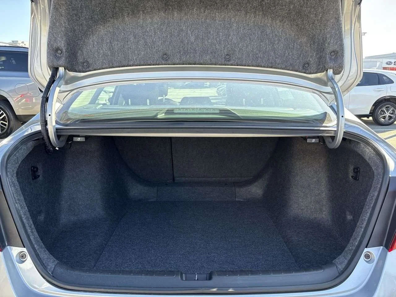 Used 2019 Lunar Silver Metallic Honda Sedan Sport CVT Dilawri Certified   No Accident image 31