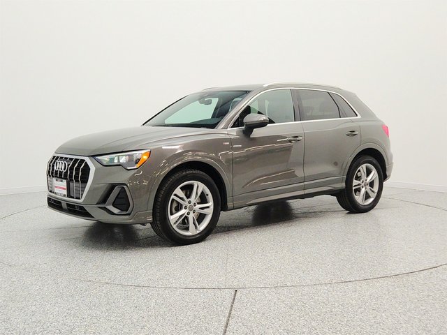 2020 Audi Q3 S line Premium 45 TFSI quattro