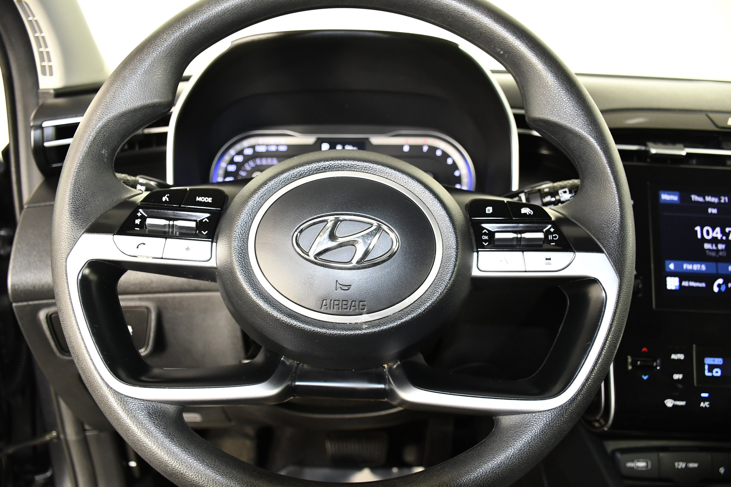 Used 2024 Dark Gray Metallic Hyundai SEL image 19