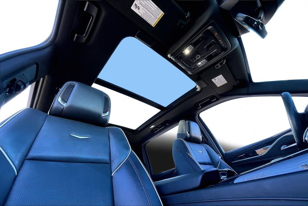2023 Cadillac Escalade ESV Sport - Photo 17