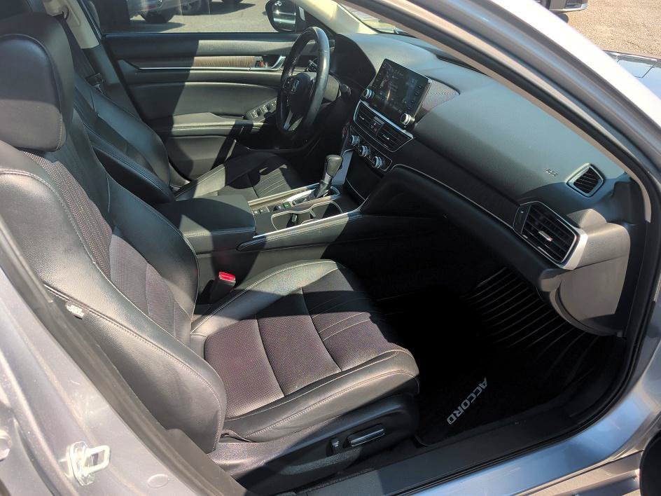Used 2022 Silver Honda EX-L image 12