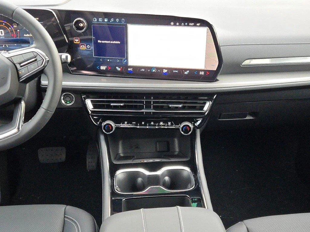 2026 Chevrolet Traverse LT - Photo 21