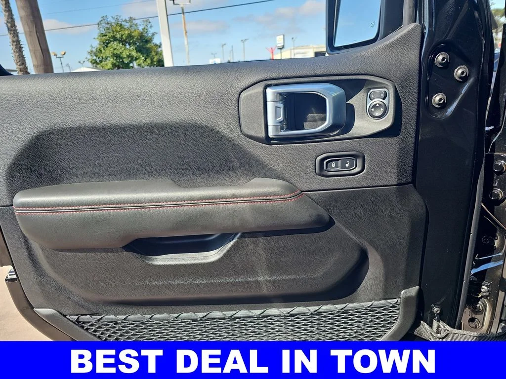 New 2026 Black Clear-Coat Exterior Paint Jeep Rubicon X image 39