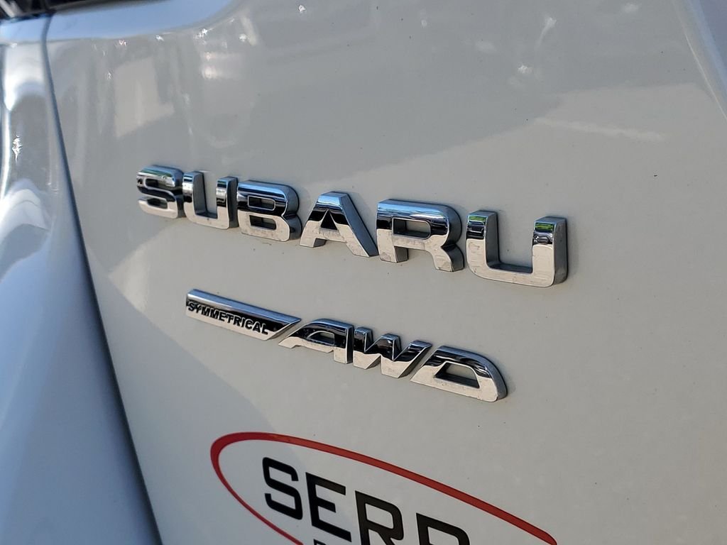 Used 2024 Crystal White Pearl Subaru Limited image 6