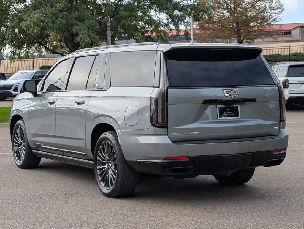 Used 2025 Silver Metallic Cadillac Sport Platinum image 3