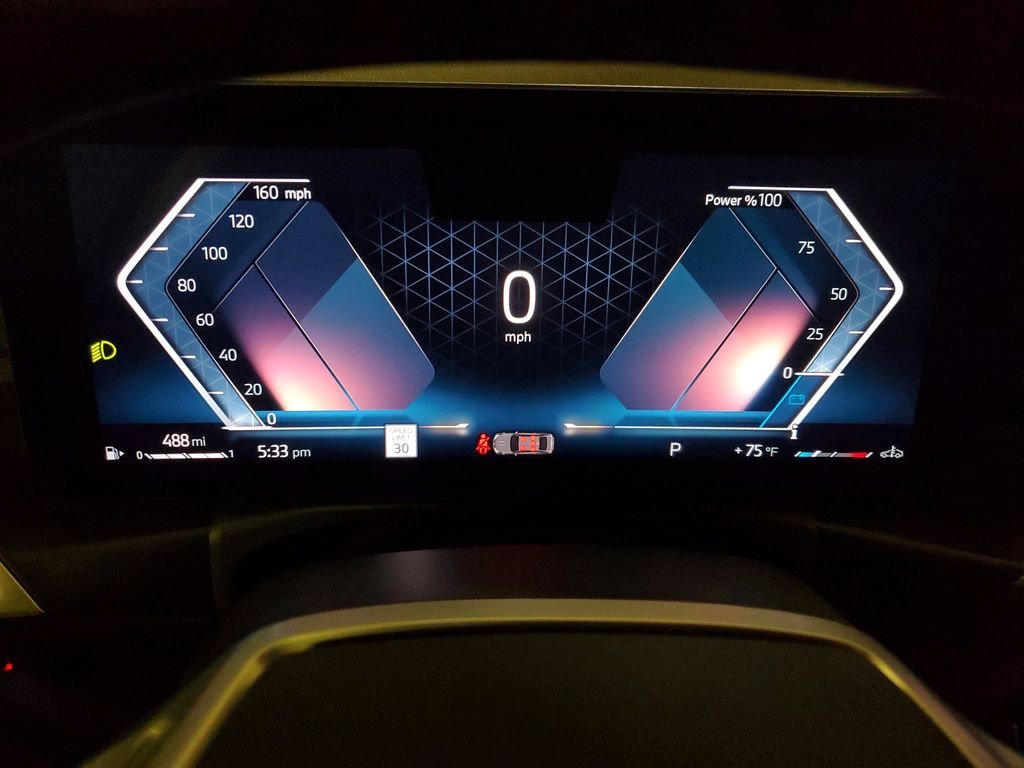 2025 BMW 3 Series 330i - Photo 21