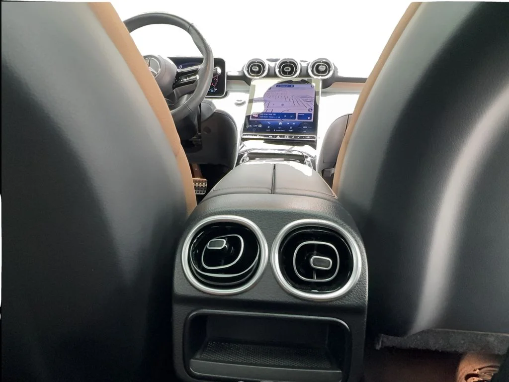 Used 2025 White Mercedes-Benz CLE 300 image 34