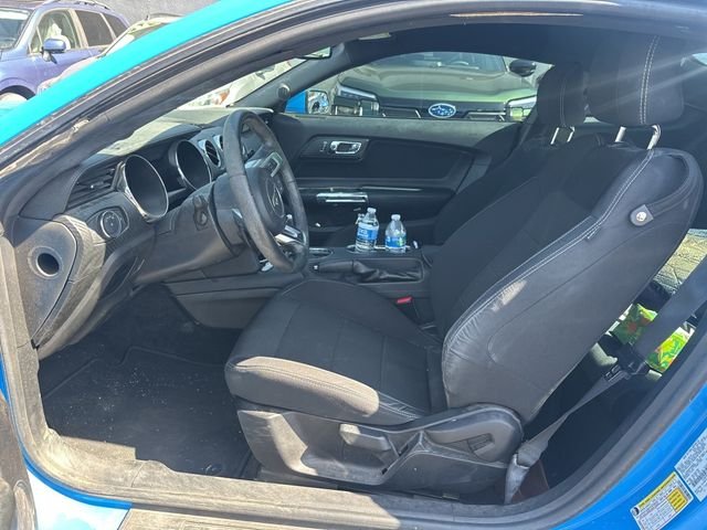 Used 2017 Blue Ford V6 image 15