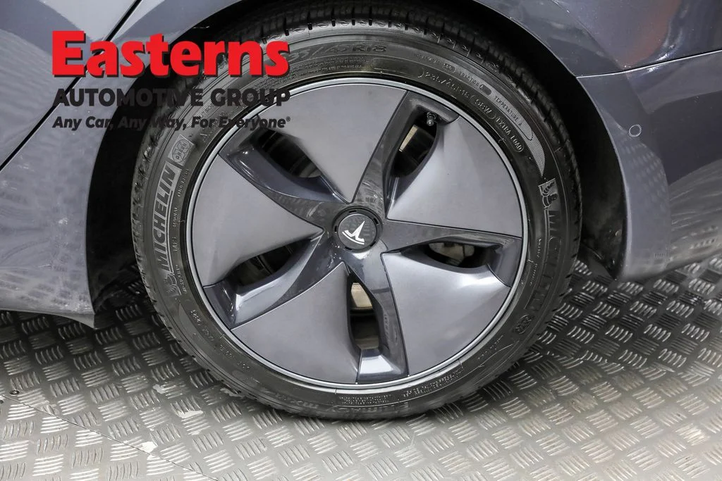 Used 2019 Gray Tesla Long Range image 8